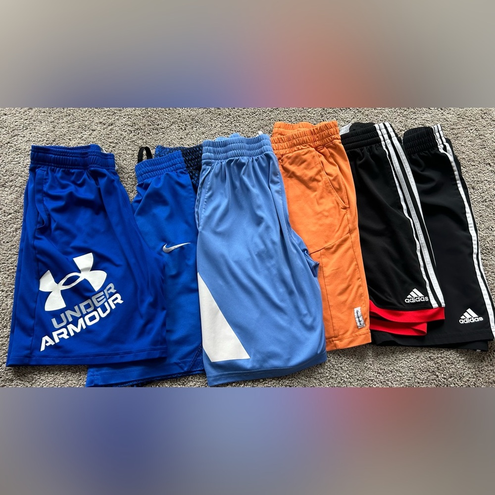 Lot of boys name brand athletic shorts. See description for sizing.
